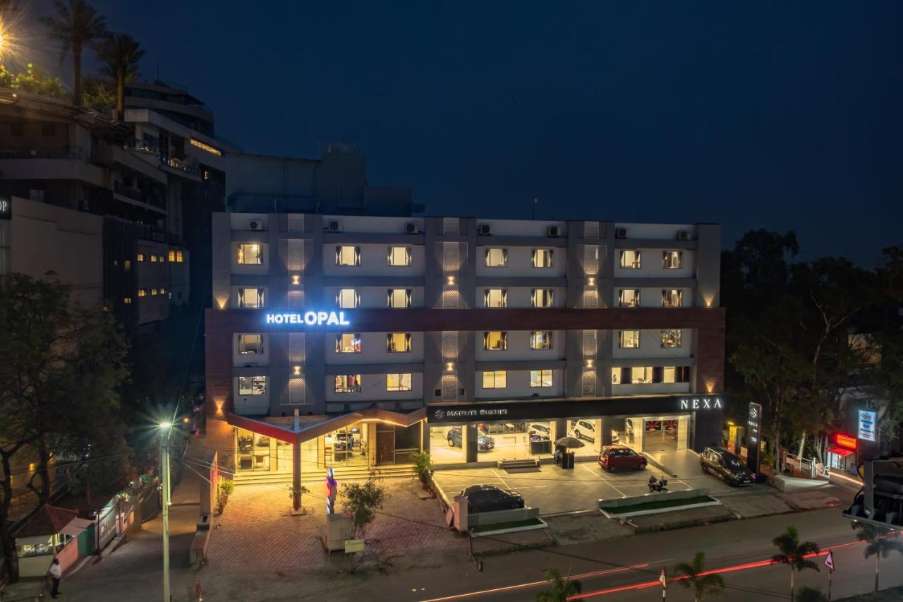 Hotel Opal 콜라푸르 외부 사진